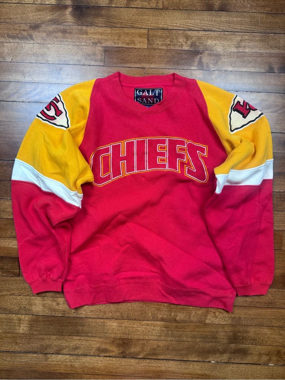 Vintage 1995 Kanas City Chiefs Colourblock Sweatshirt Galt Sand Size S